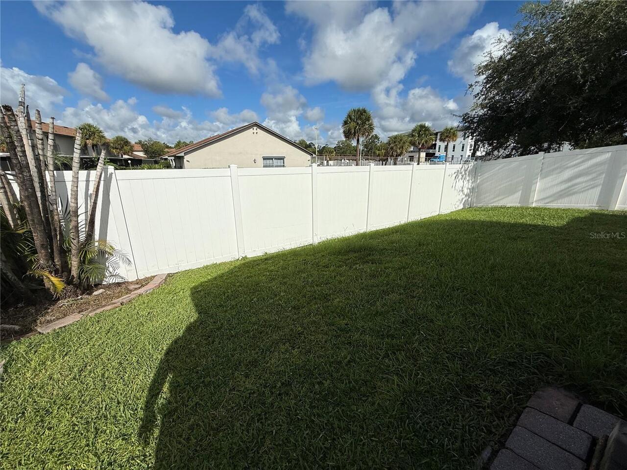 Listing Photo 16
