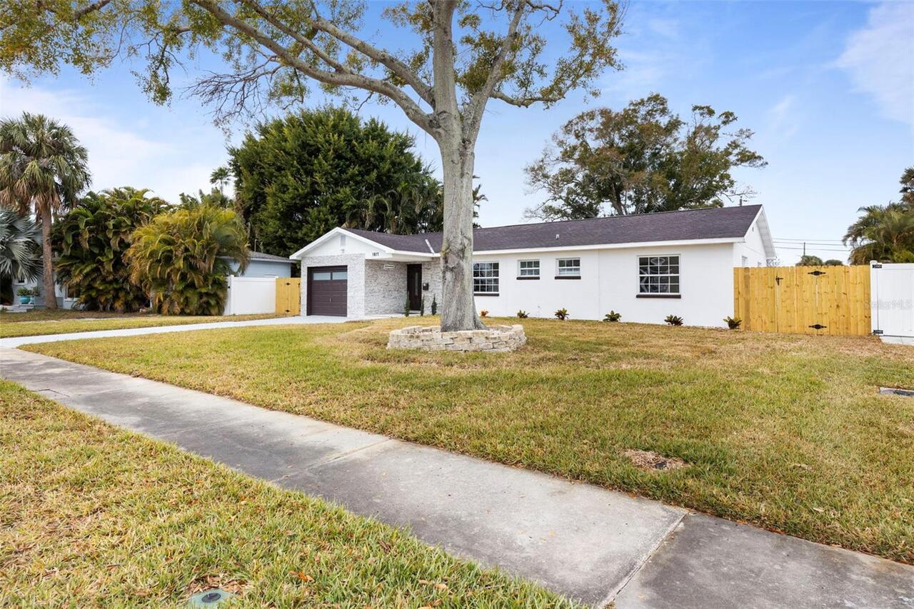 Listing Photo 6