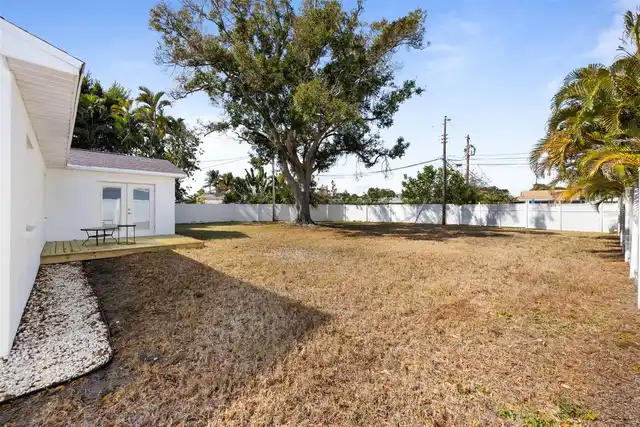 Listing Photo 37