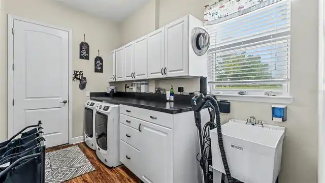 Listing Photo 32