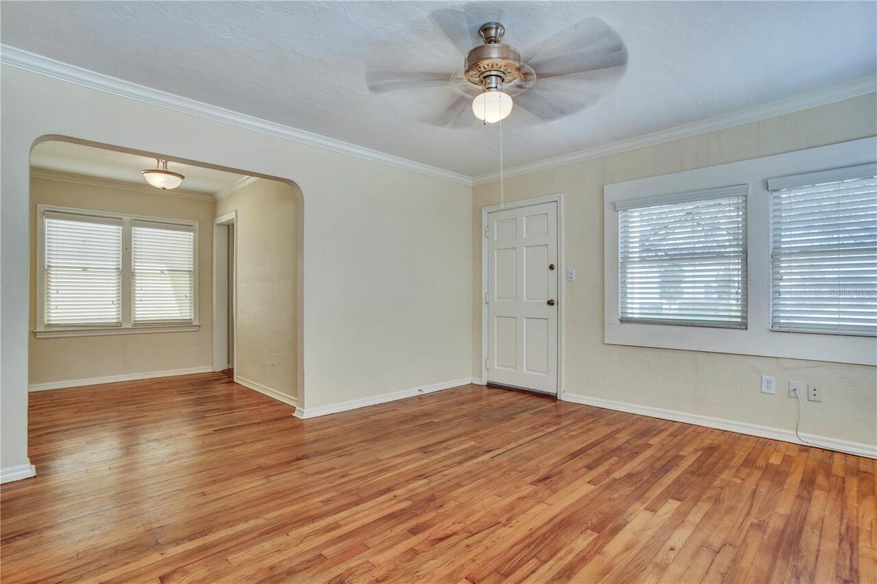 Listing Photo 6