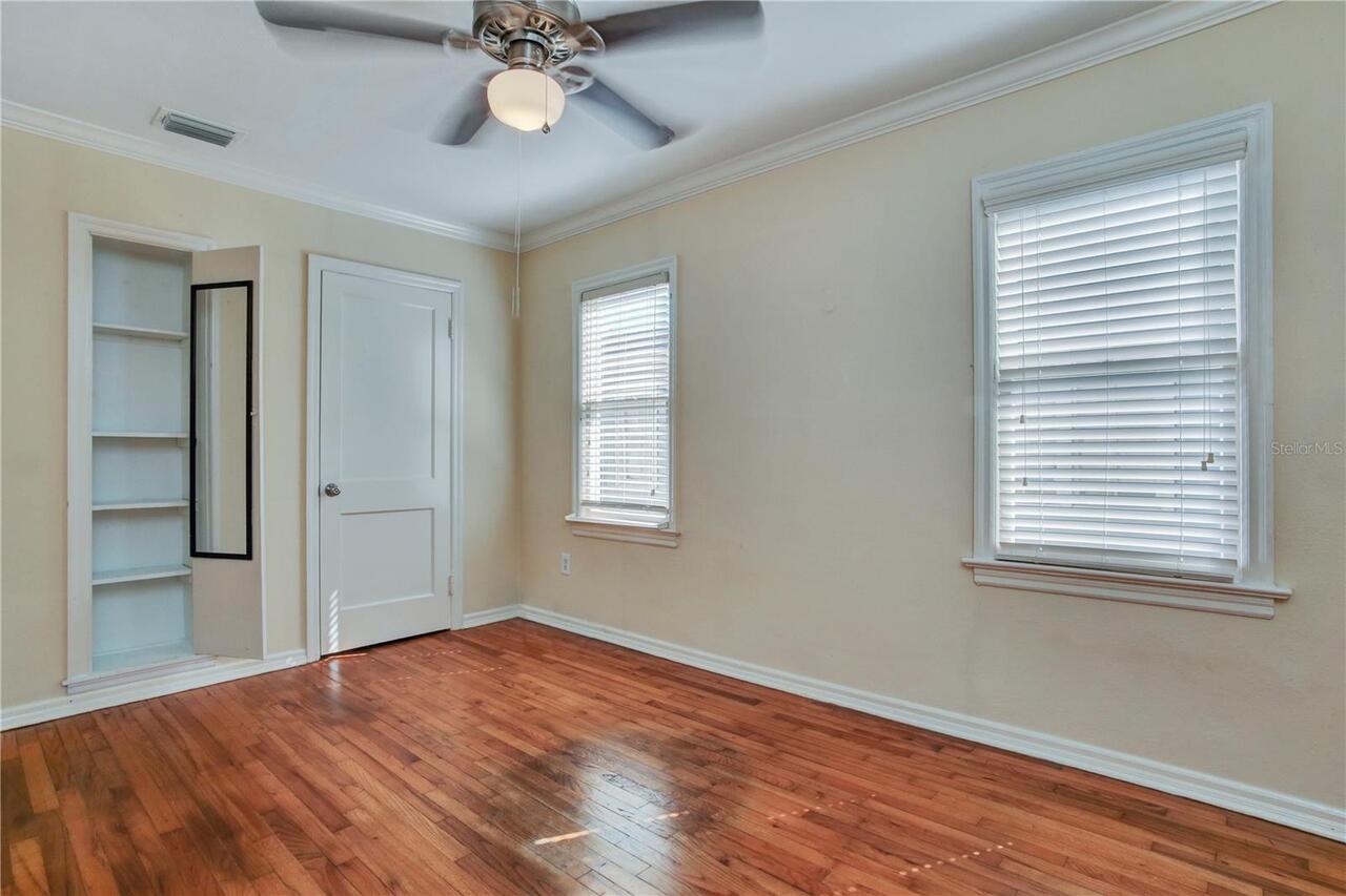 Listing Photo 16