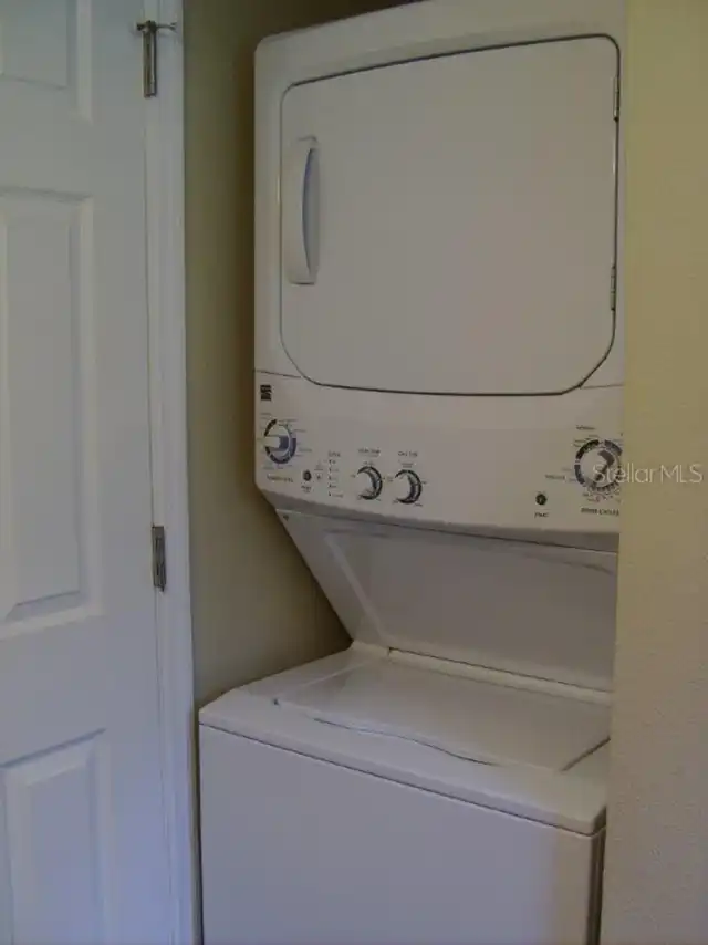 Listing Photo 12