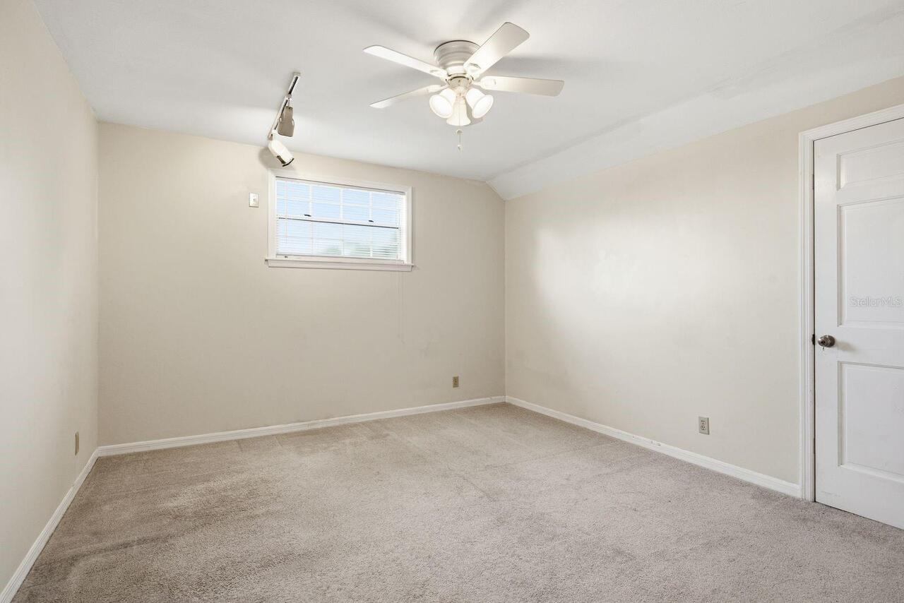 Listing Photo 42