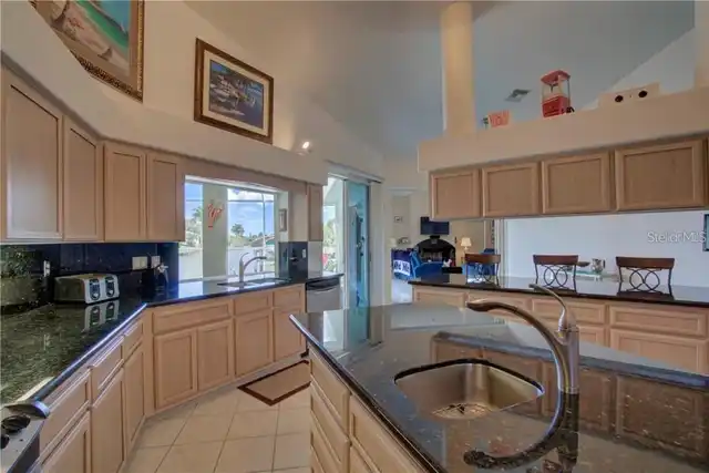 Listing Photo 15