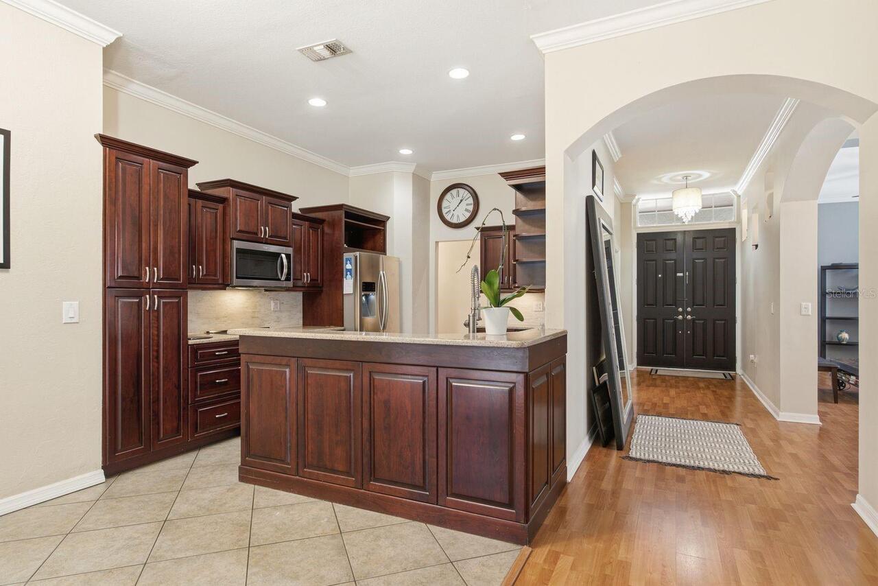Listing Photo 8
