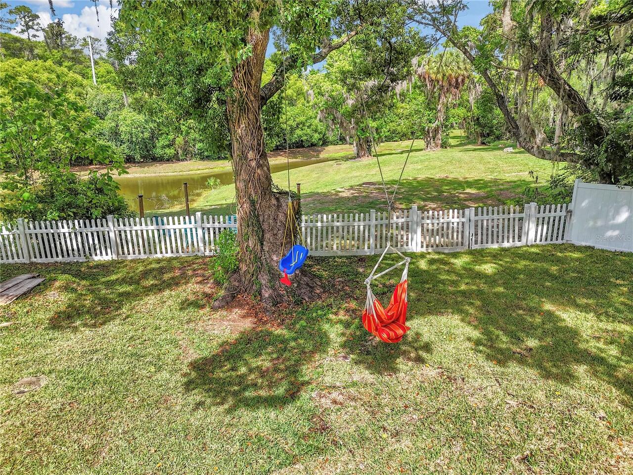 Listing Photo 7