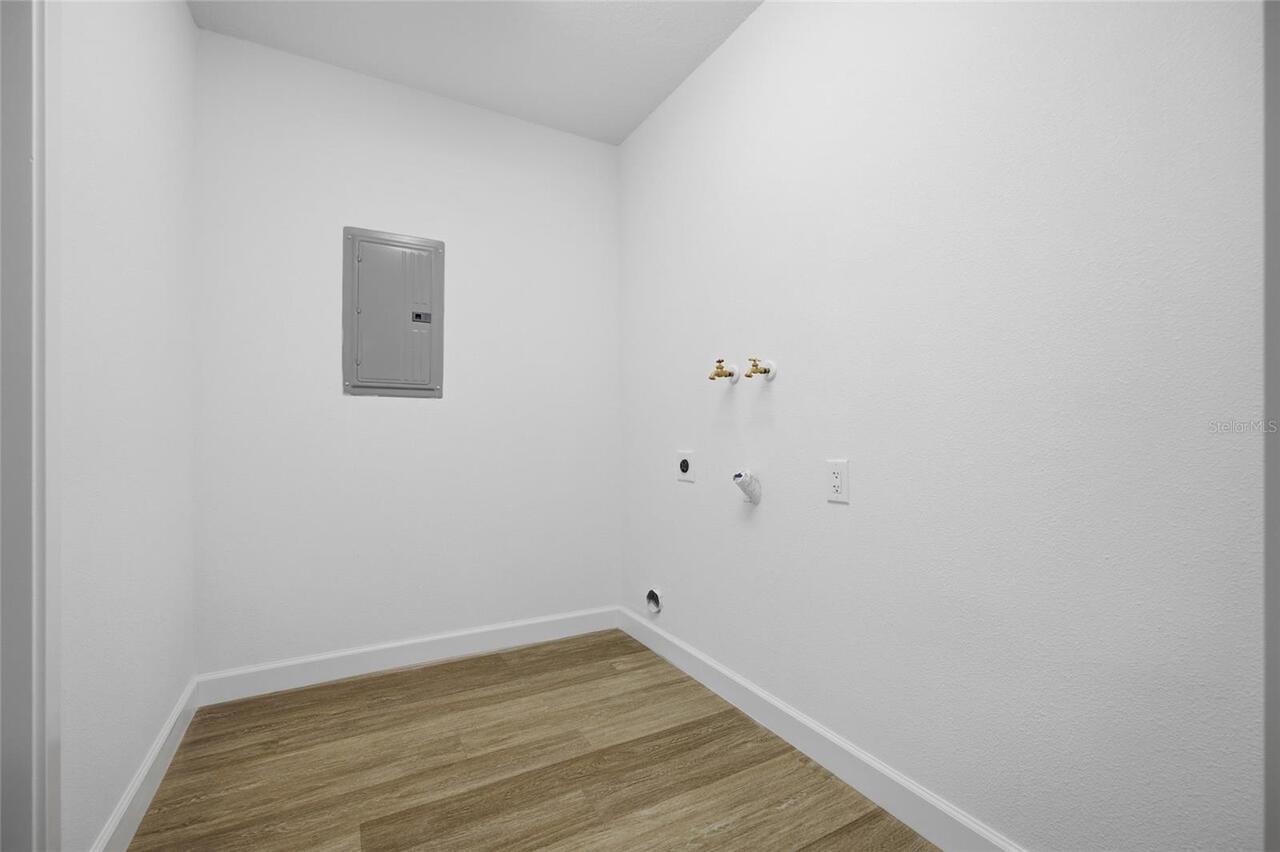 Listing Photo 33