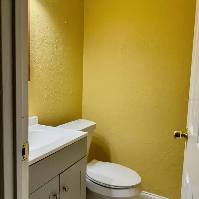 Listing Photo 12