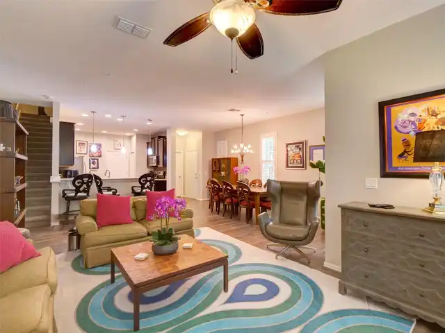 Listing Photo 15