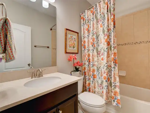 Listing Photo 21