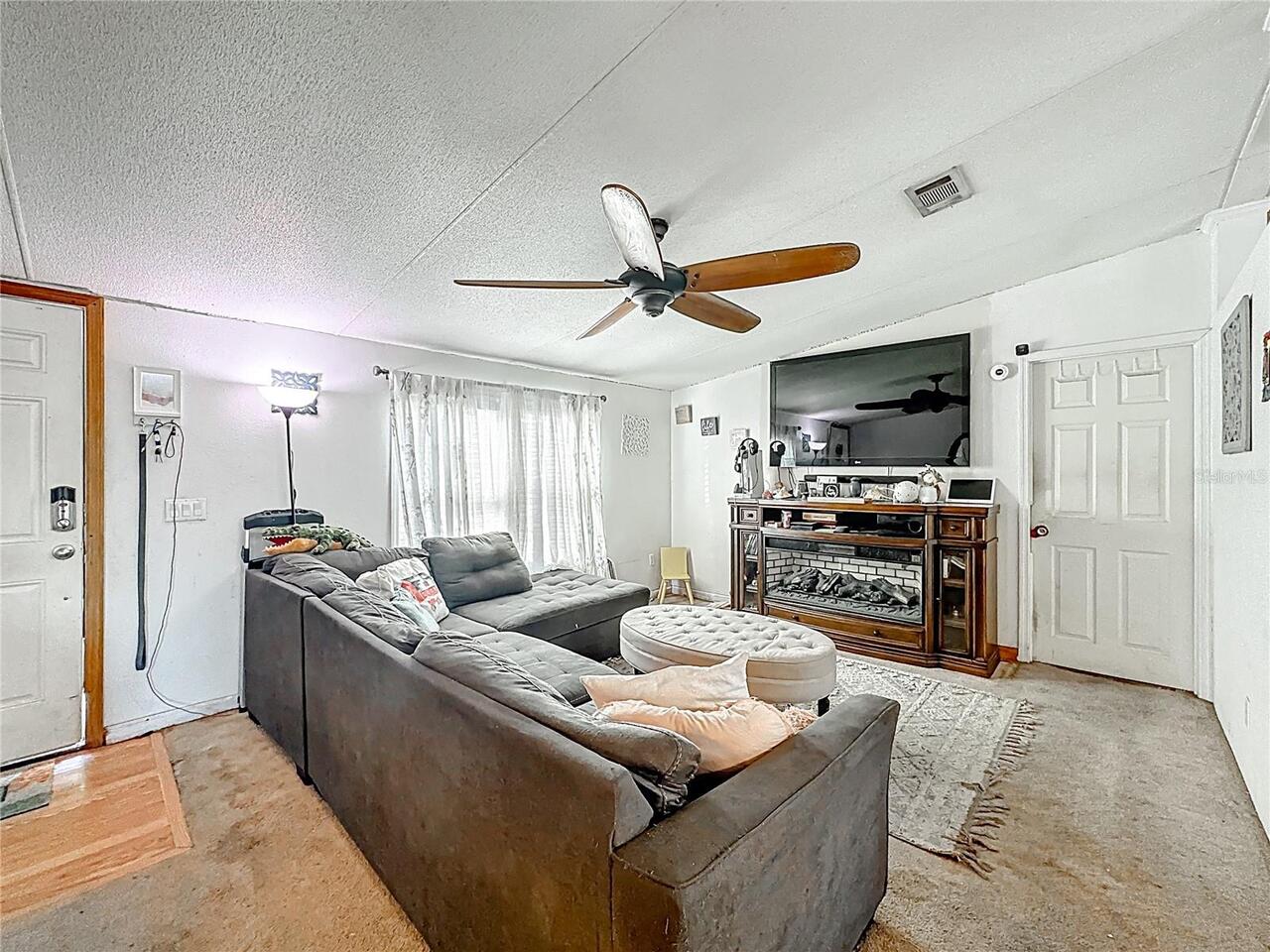 Listing Photo 7
