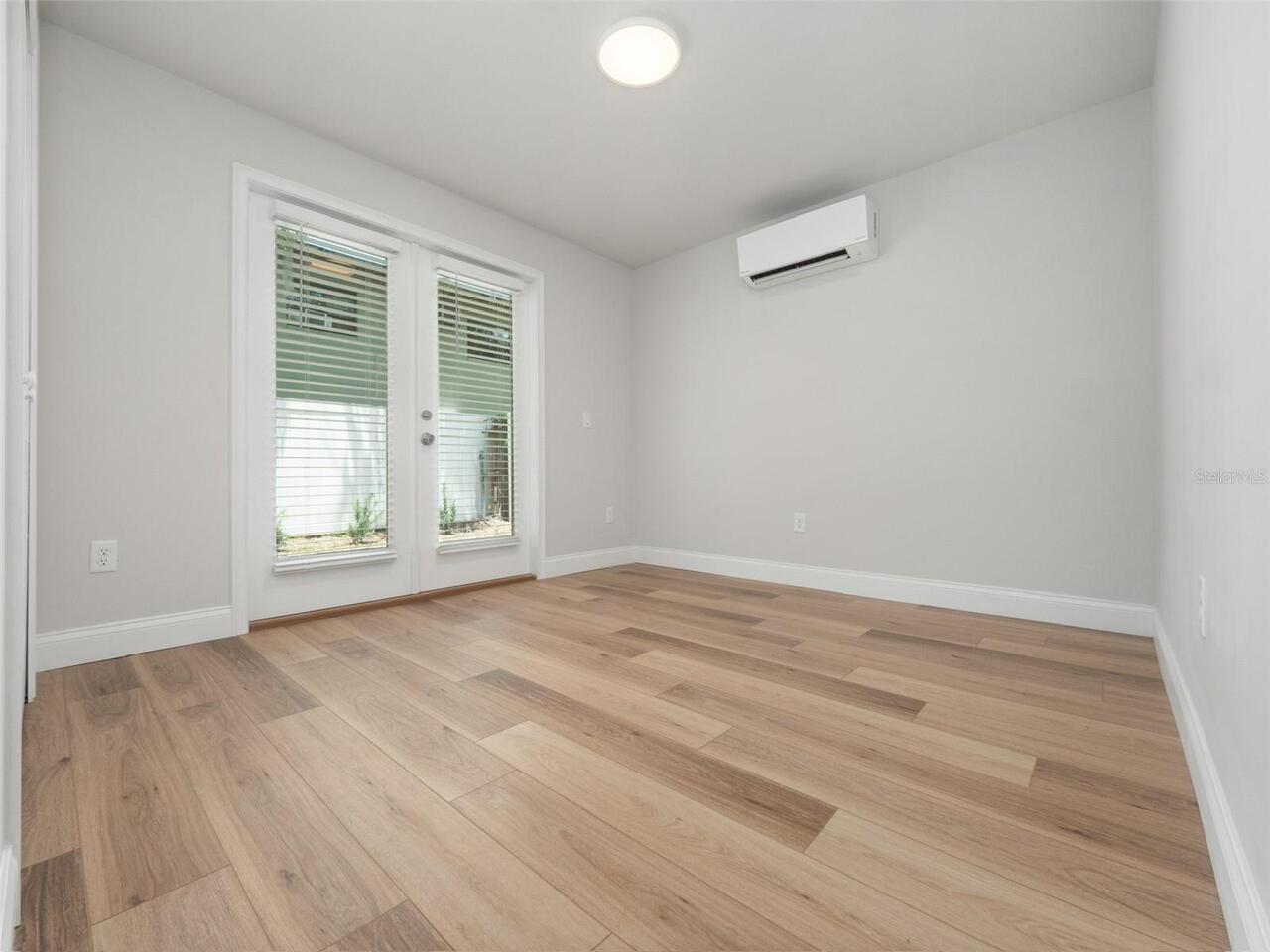 Listing Photo 29