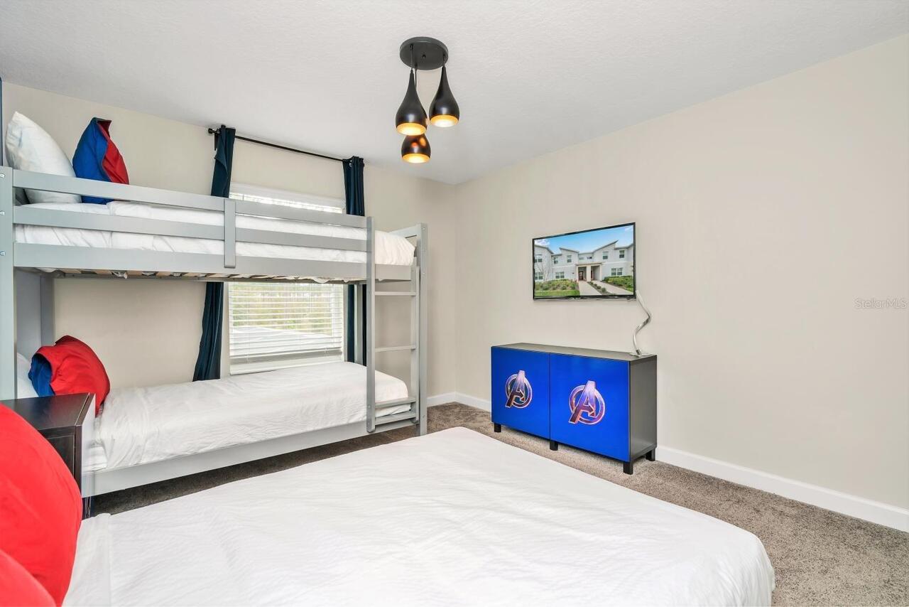 Listing Photo 11
