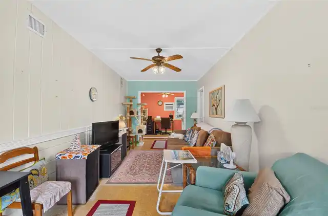 Listing Photo 8