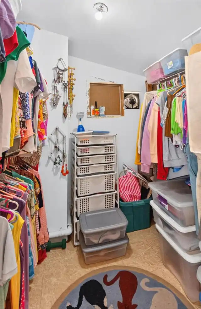 Listing Photo 24