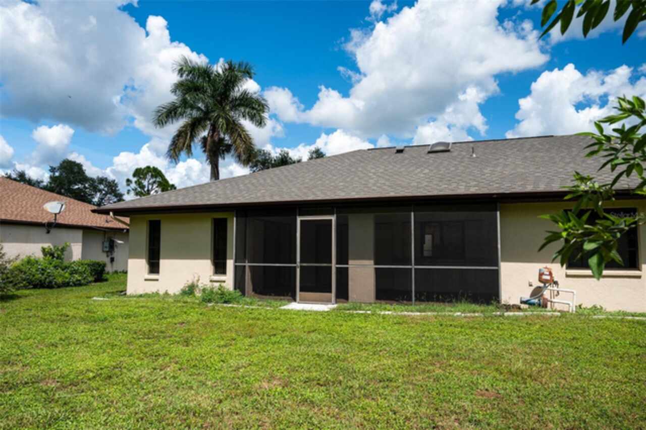 Listing Photo 10