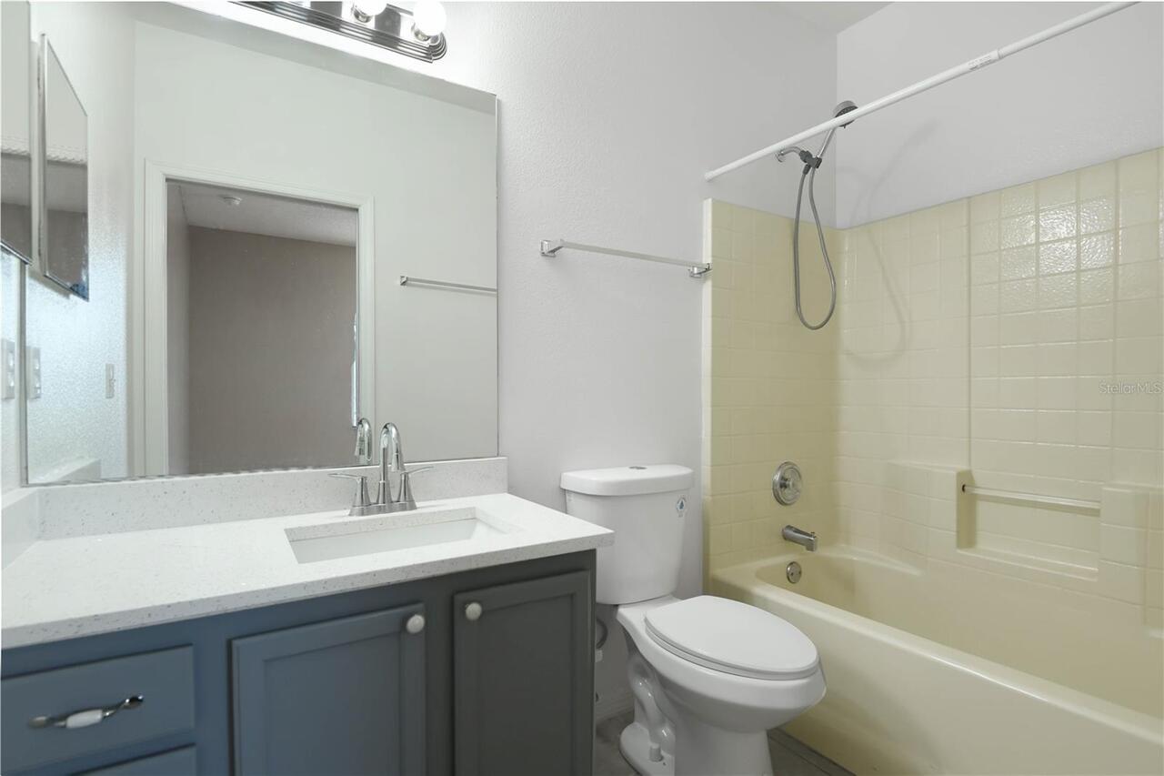 Listing Photo 14