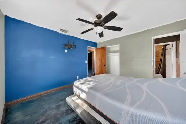 Listing Photo 14