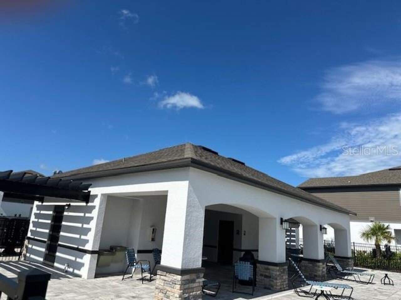 Listing Photo 17