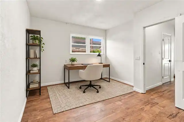 Listing Photo 17