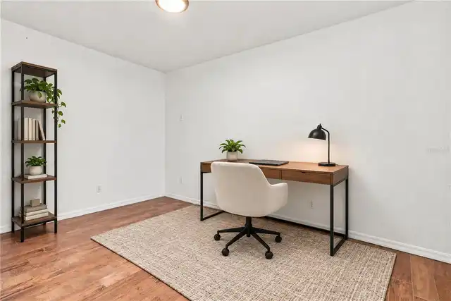 Listing Photo 18