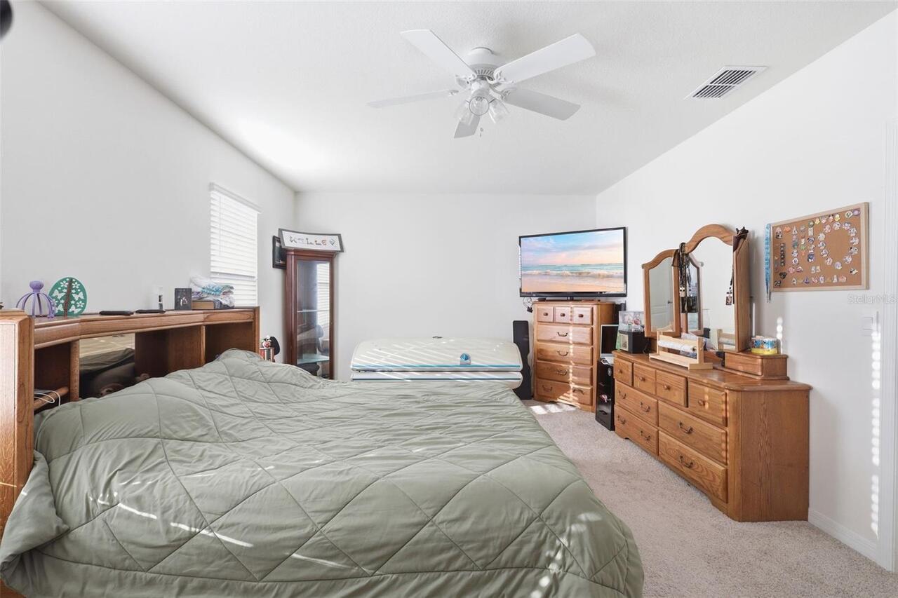 Listing Photo 33