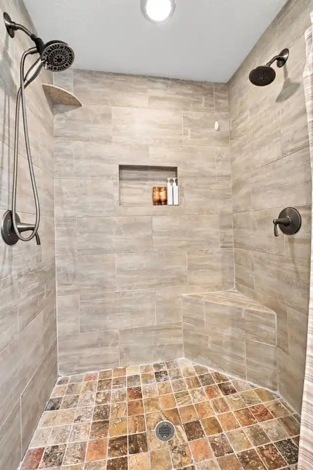 Listing Photo 20
