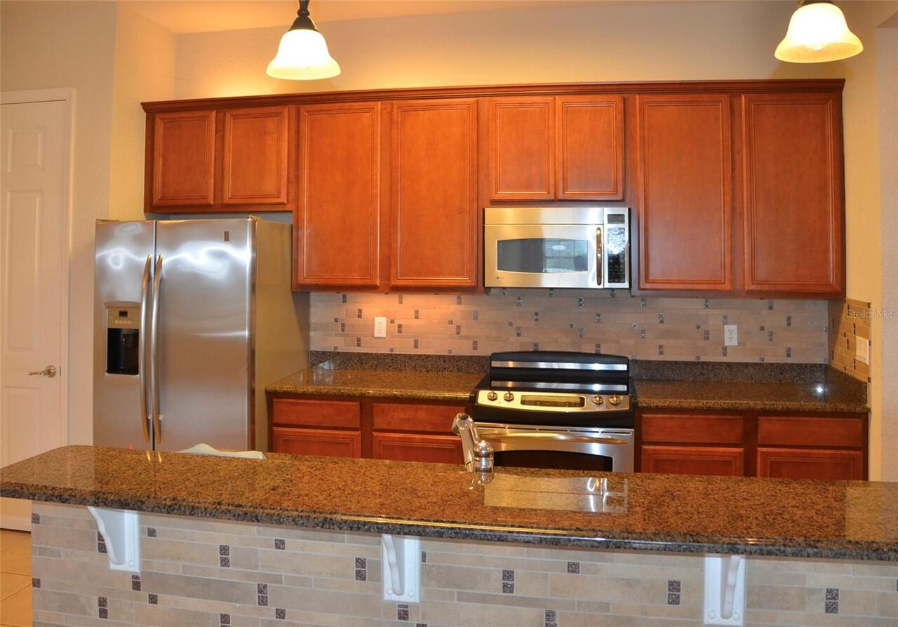 Listing Photo 9