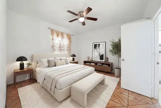 Listing Photo 14