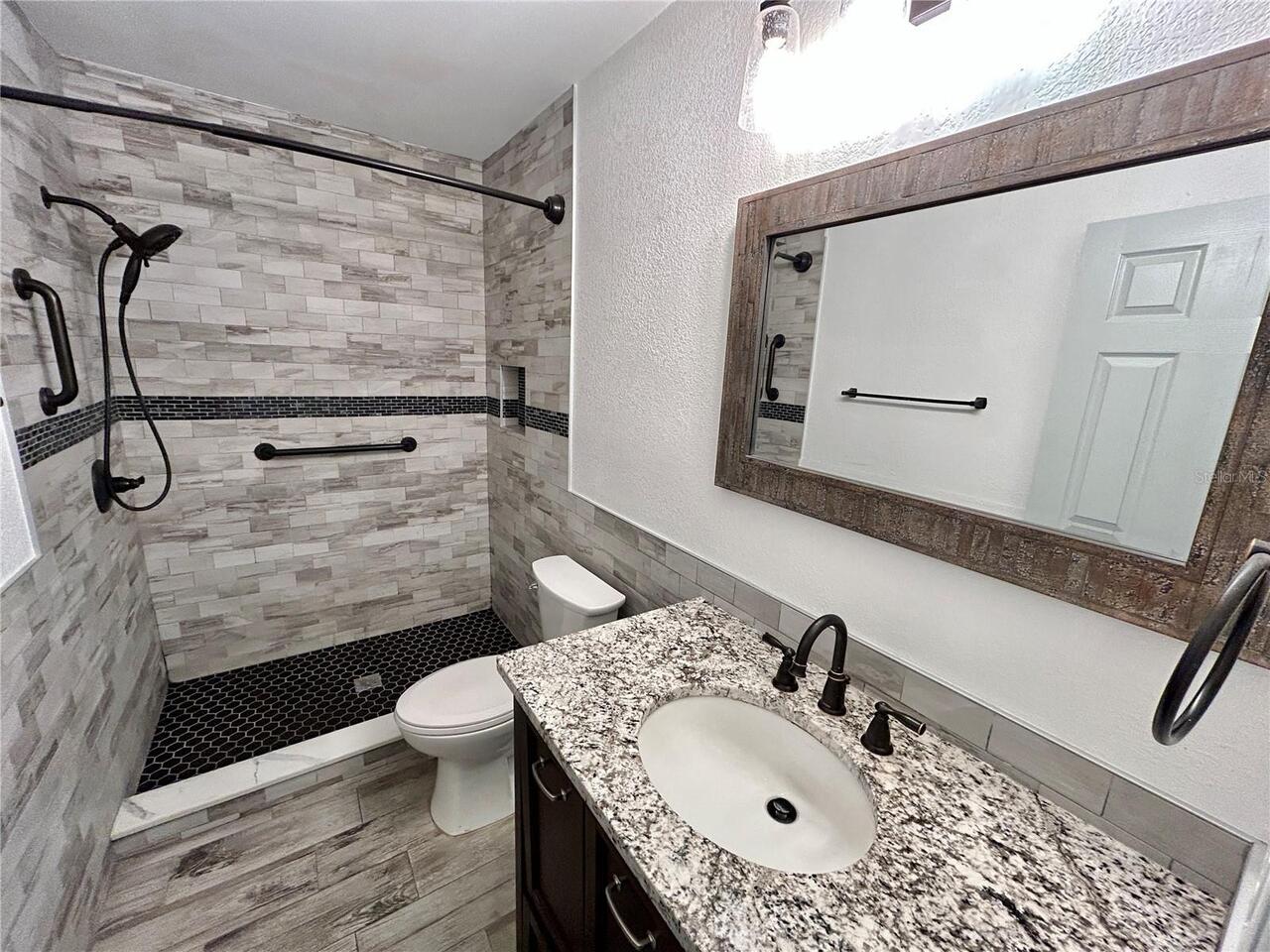 Listing Photo 34