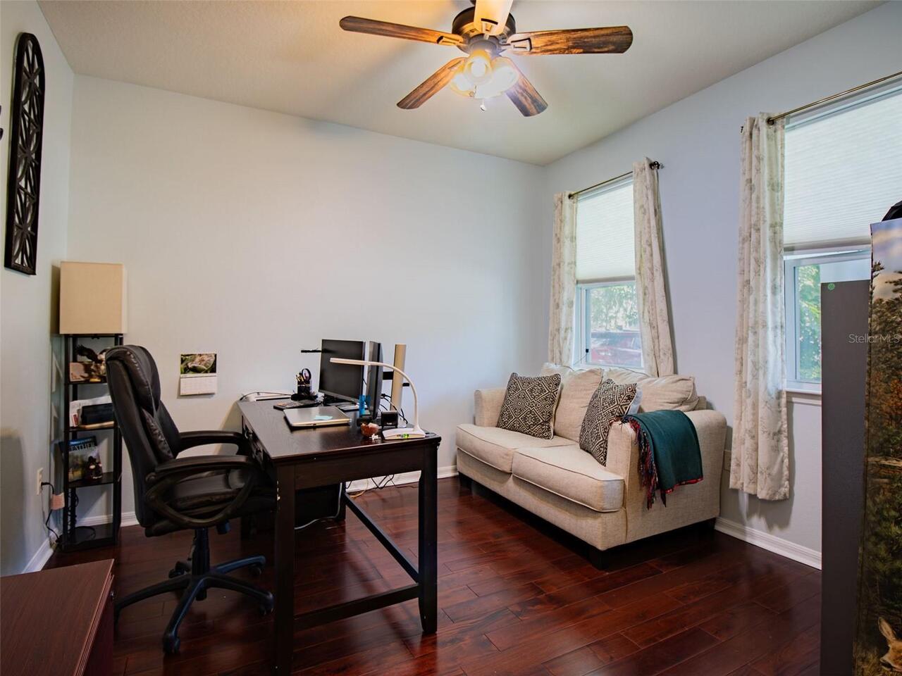 Listing Photo 10