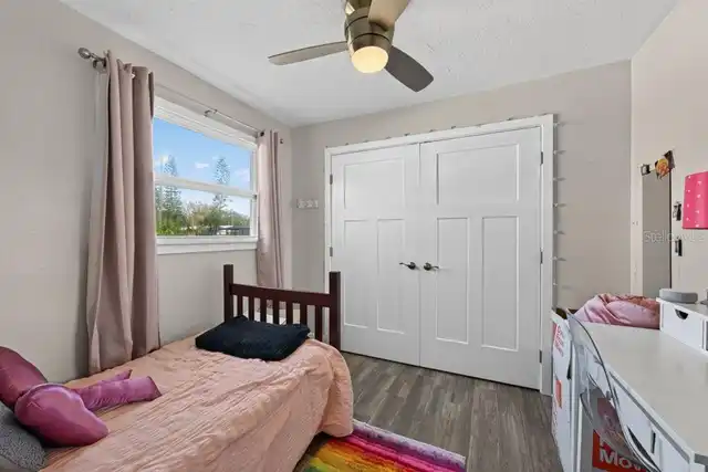Listing Photo 34