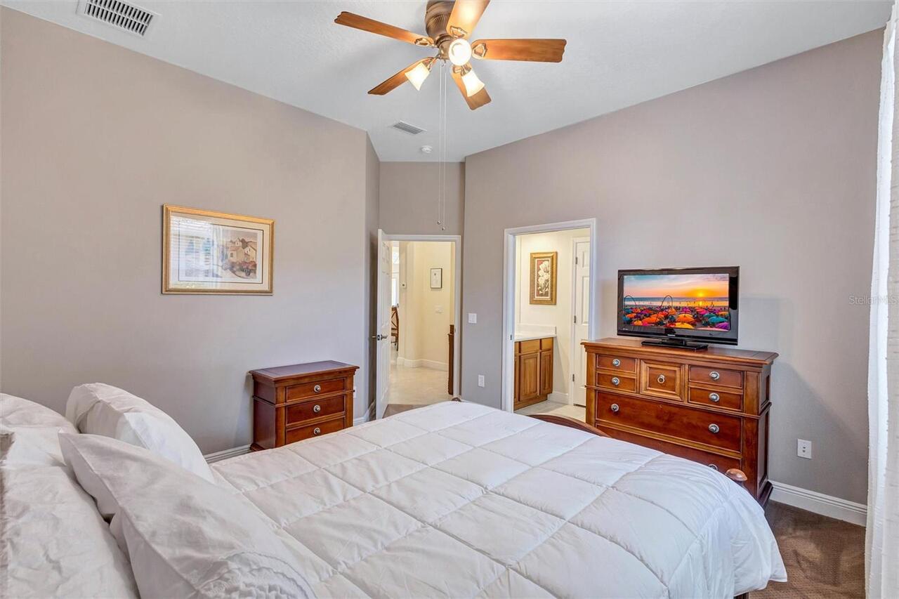 Listing Photo 37