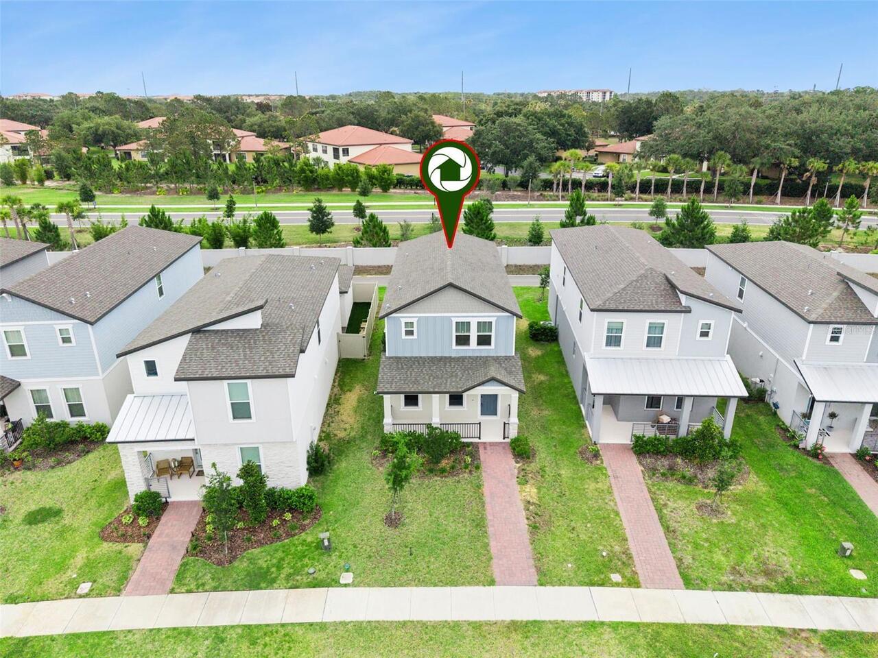 Listing Photo 10