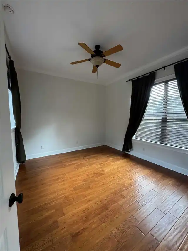 Listing Photo 15