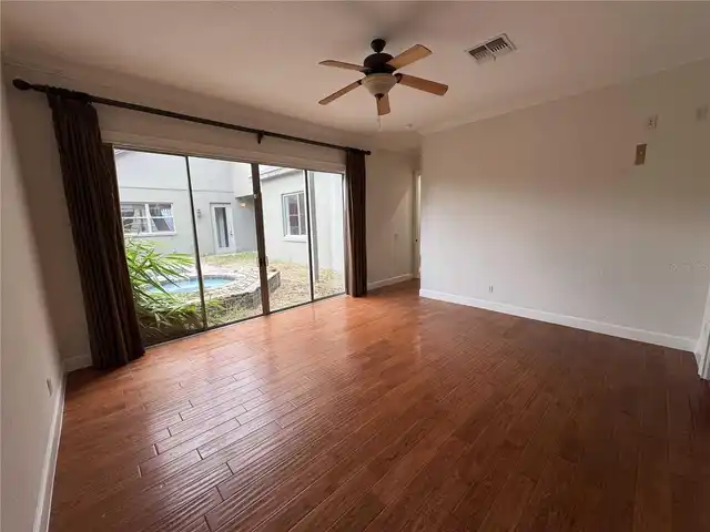 Listing Photo 20
