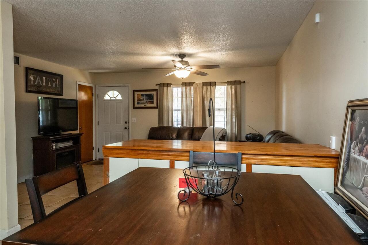Listing Photo 9