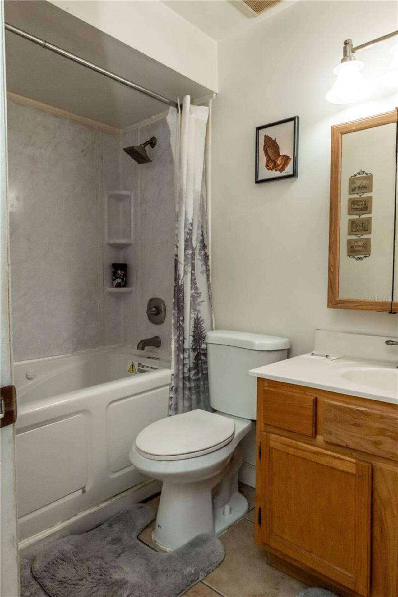Listing Photo 17