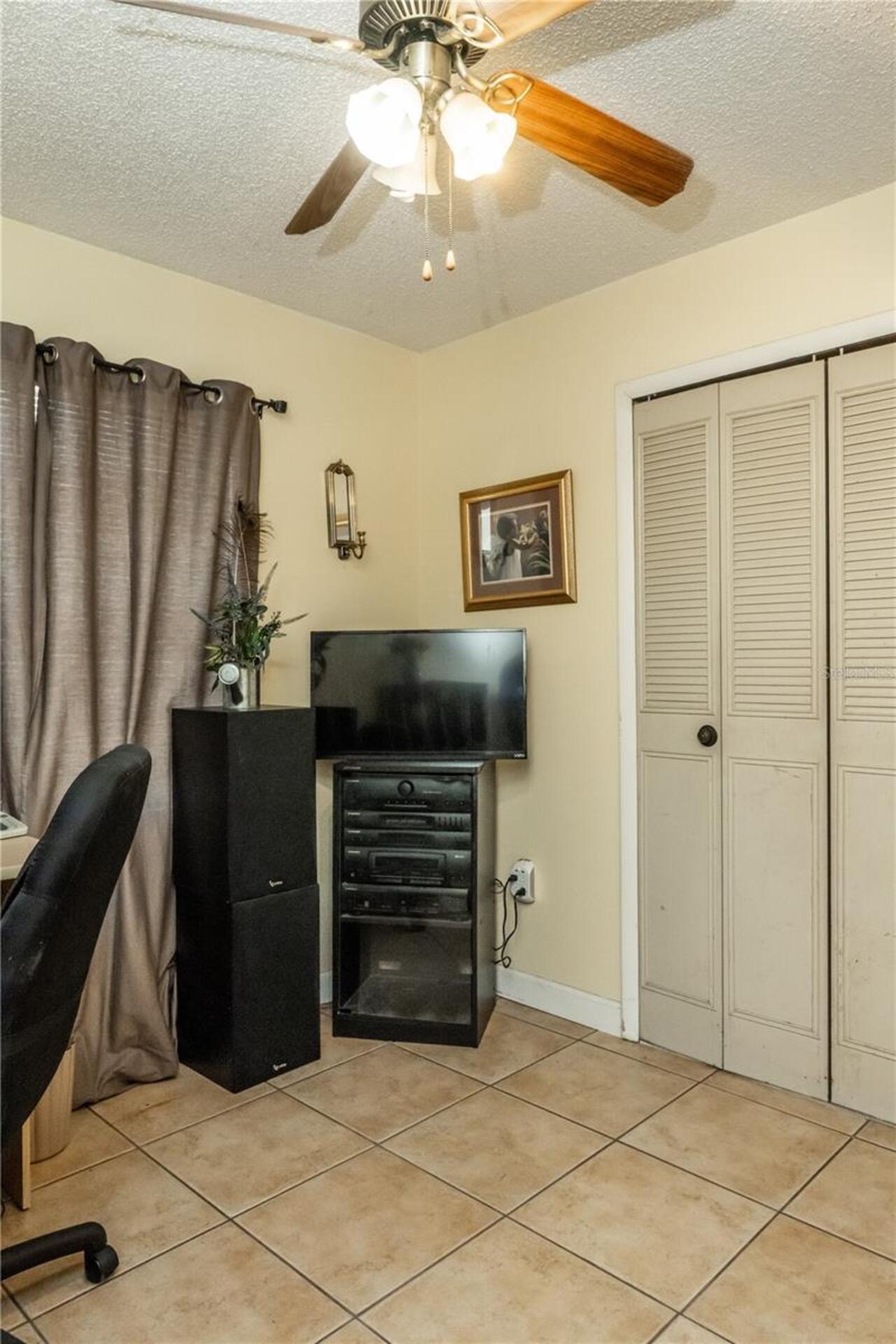 Listing Photo 20