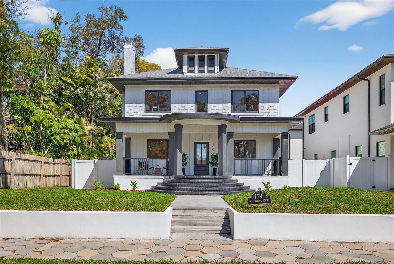 St Petersburg Real Estate