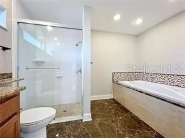 Listing Photo 18
