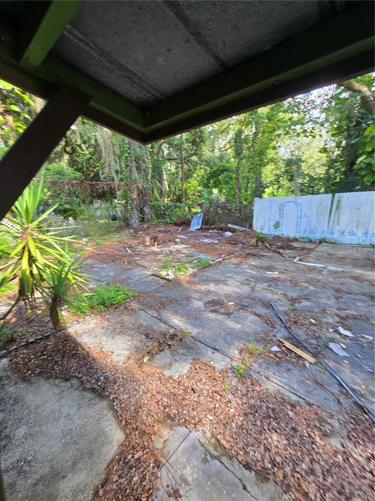 Listing Photo 8