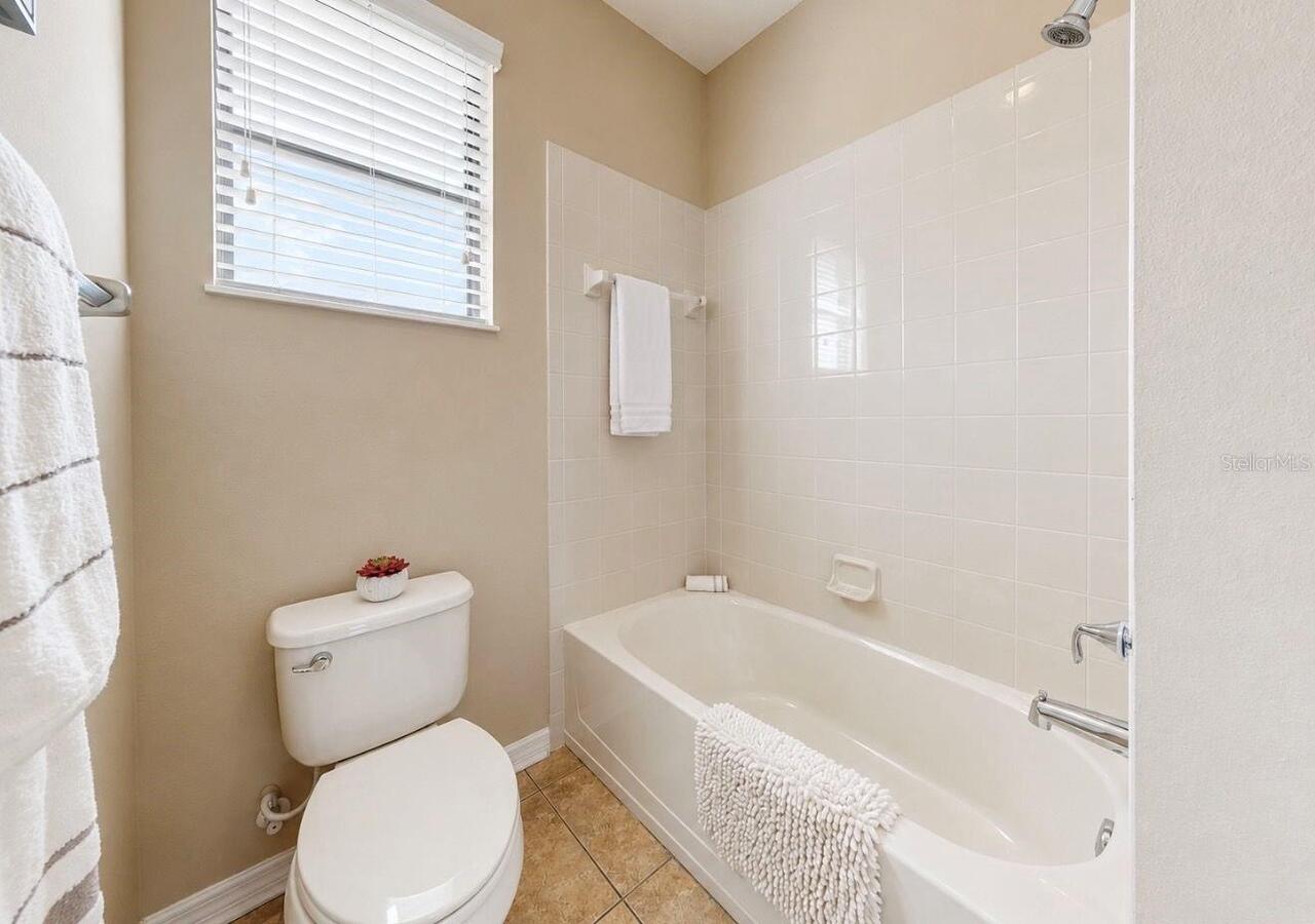 Listing Photo 43