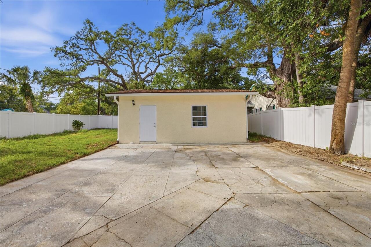 Listing Photo 34
