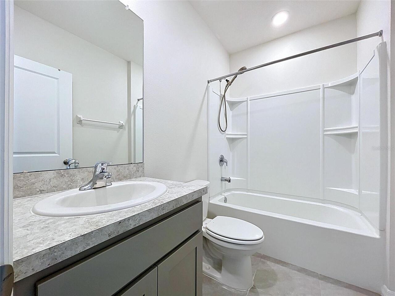 Listing Photo 18