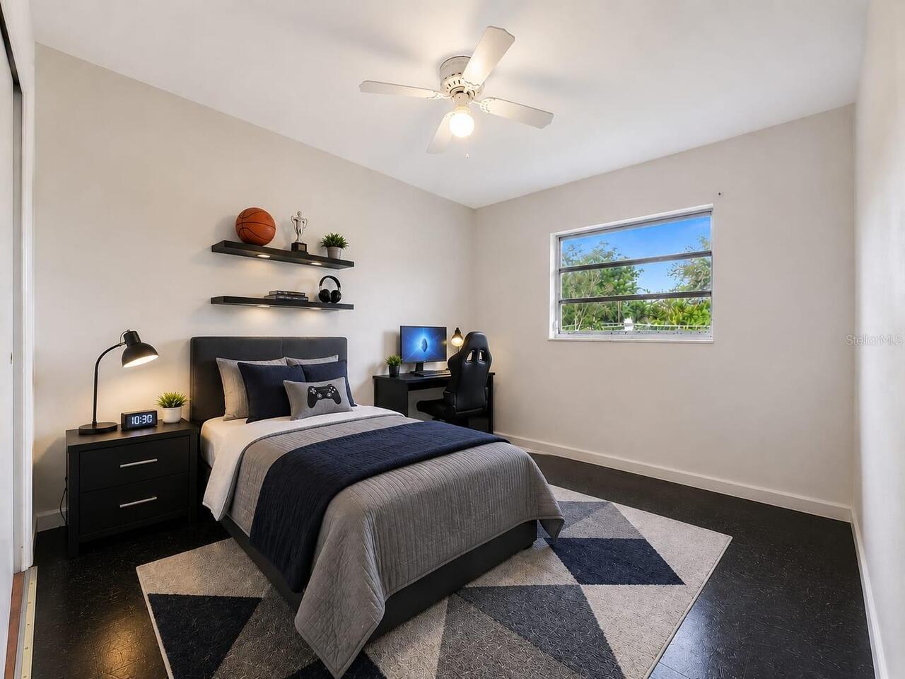 Listing Photo 21