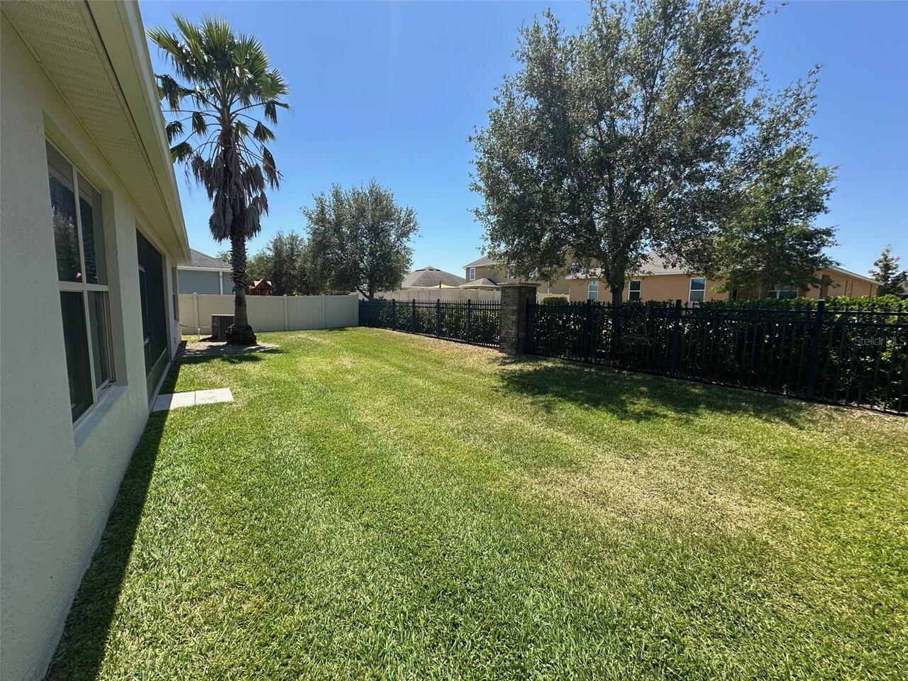 Listing Photo 22
