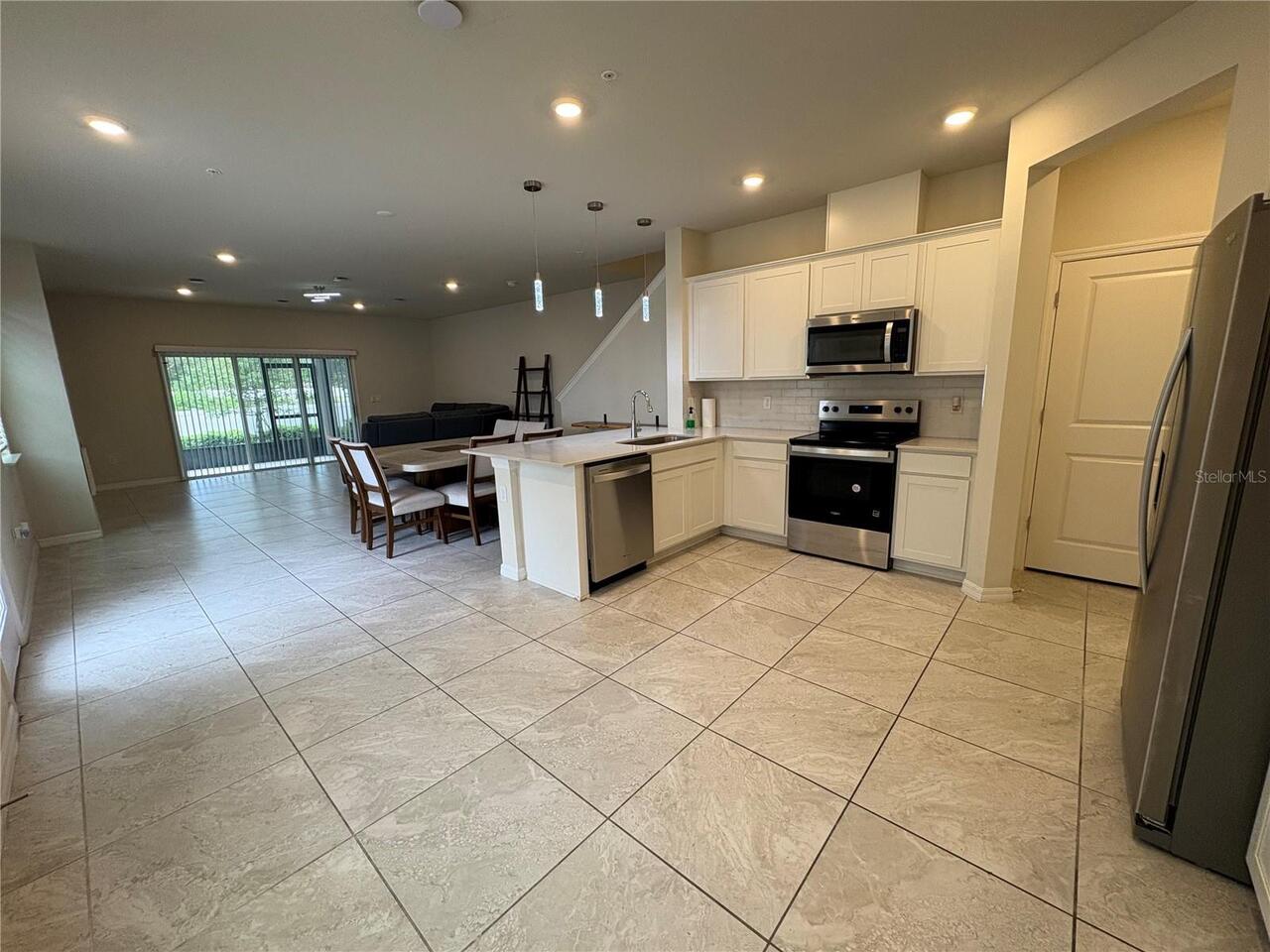 Listing Photo 17