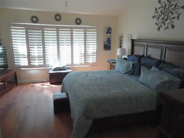Listing Photo 28